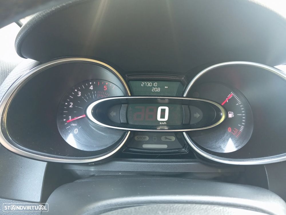Renault Clio Sport Tourer 1.5 dCi Limited EDition - 16