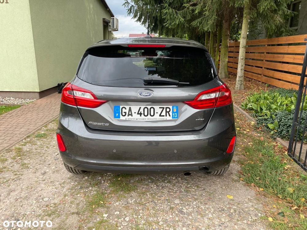 Ford Fiesta 1.0 EcoBoost Hybrid S&S TITANIUM VIGNALE - 3