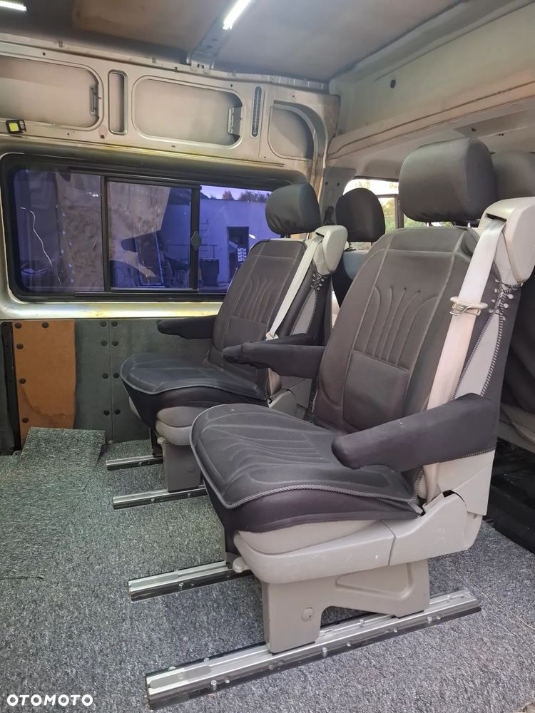Ford Transit - 23