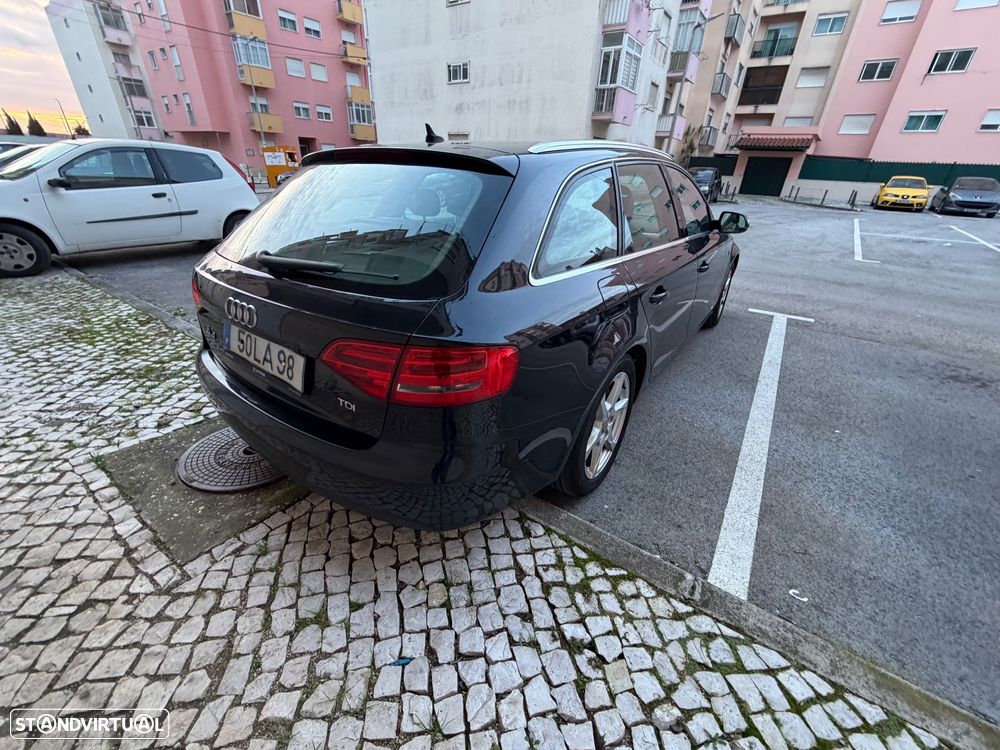 Audi A4 Avant 2.0 TDI Business Line Advance - 6