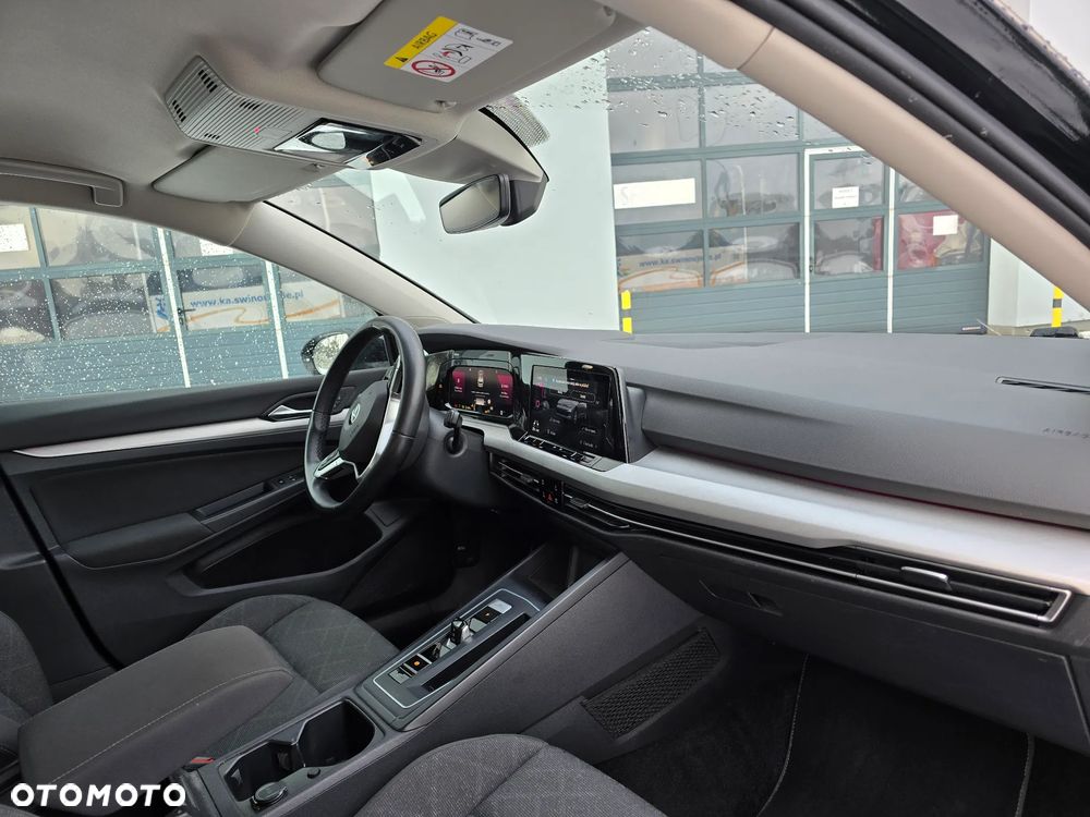 Volkswagen Golf - 11