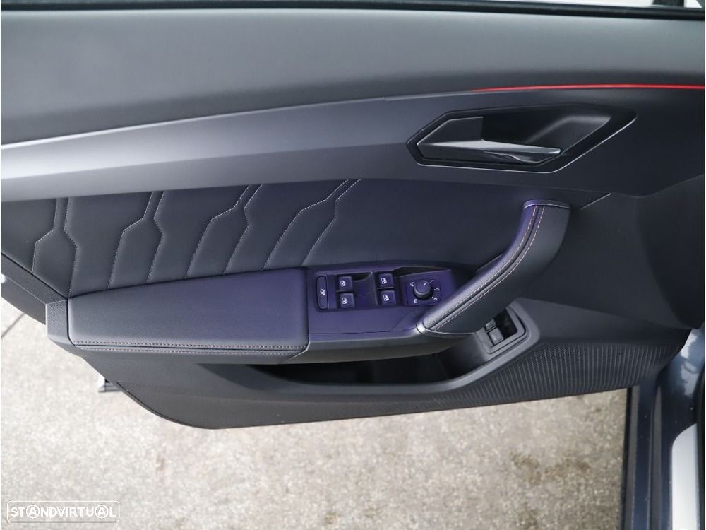 Cupra Formentor 1.4 e-Hybrid DSG VZ - 9