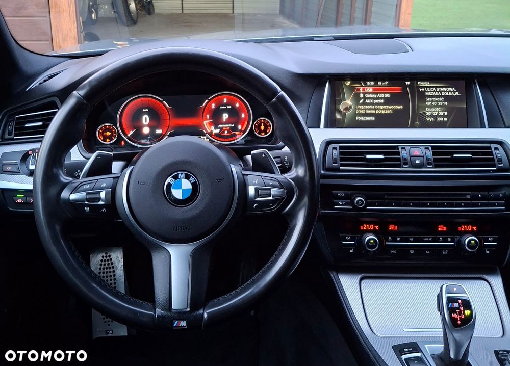 BMW Seria 5 M550d xDrive Sport-Aut - 14