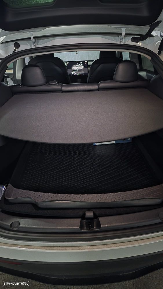 Tesla Model Y Tração Traseira - 10