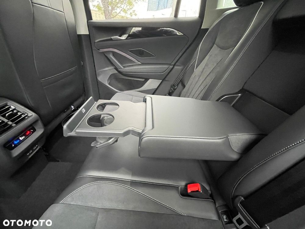 Volkswagen Tiguan - 29