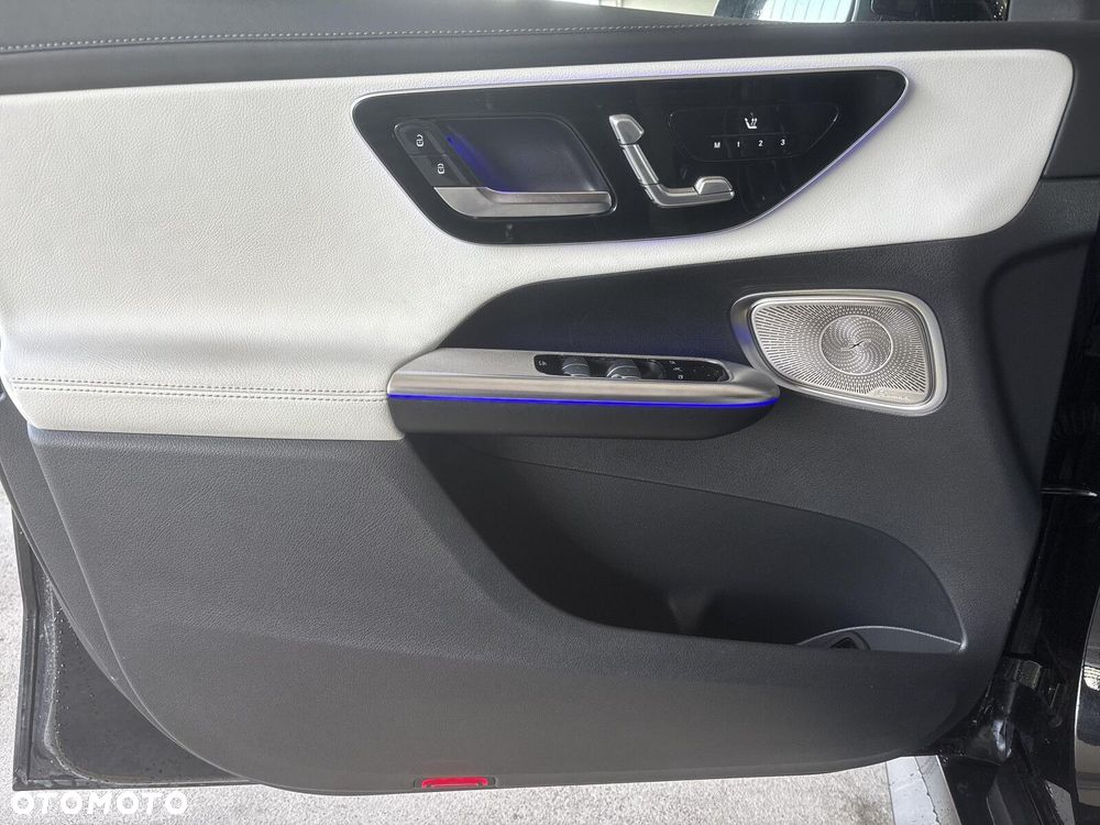 Mercedes-Benz GLC - 16