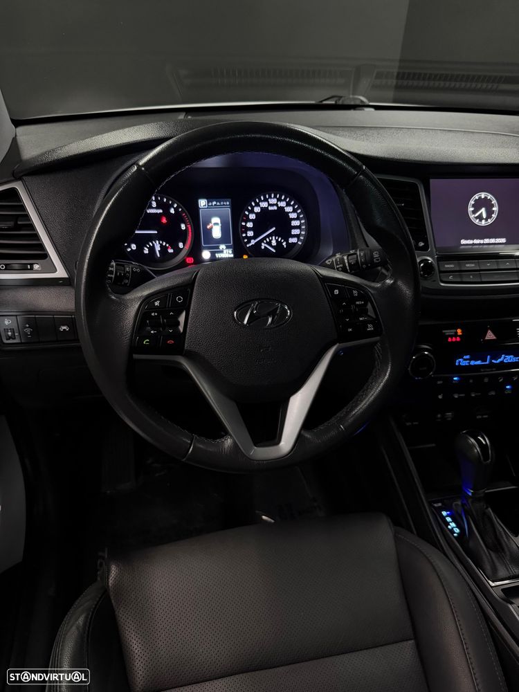 Hyundai Tucson 1.7 CRDi Premium DCT - 8