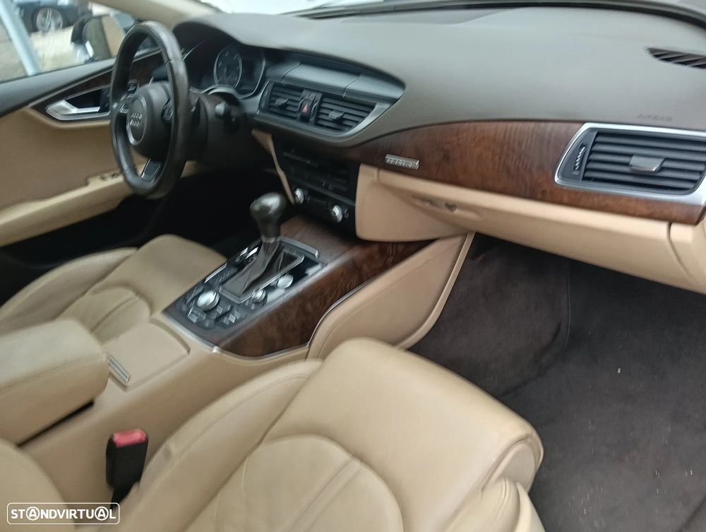 Audi A7 Sportback 3.0 TDI V6 quattro S-line S tronic - 32