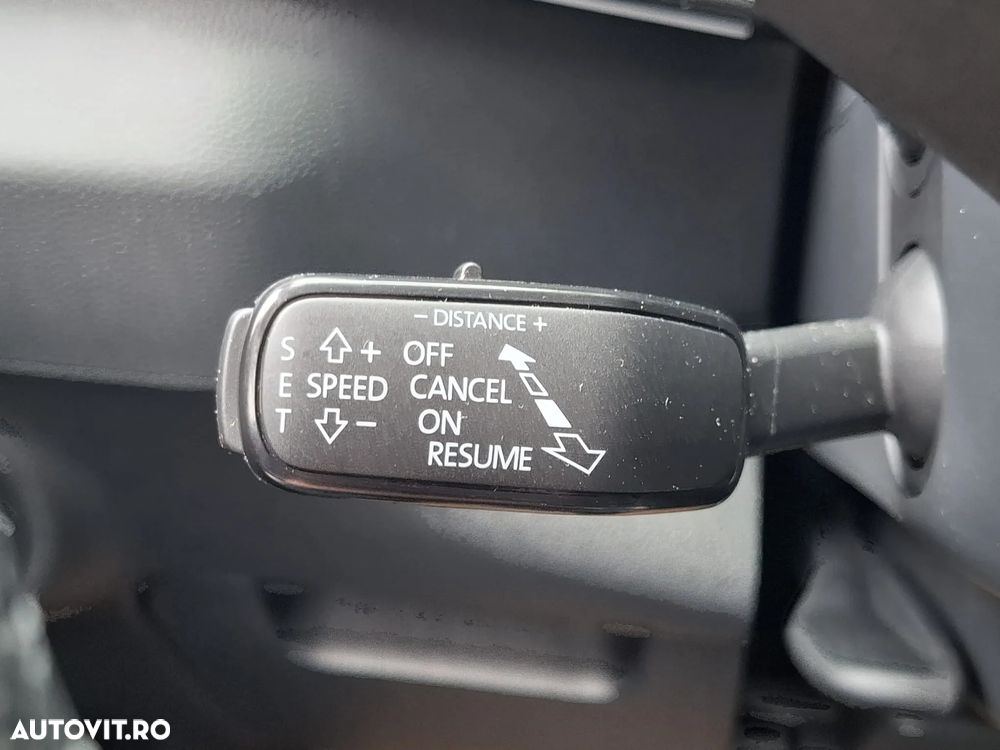 Skoda Karoq 2.0 TSI 4X4 DSG Sportline - 33