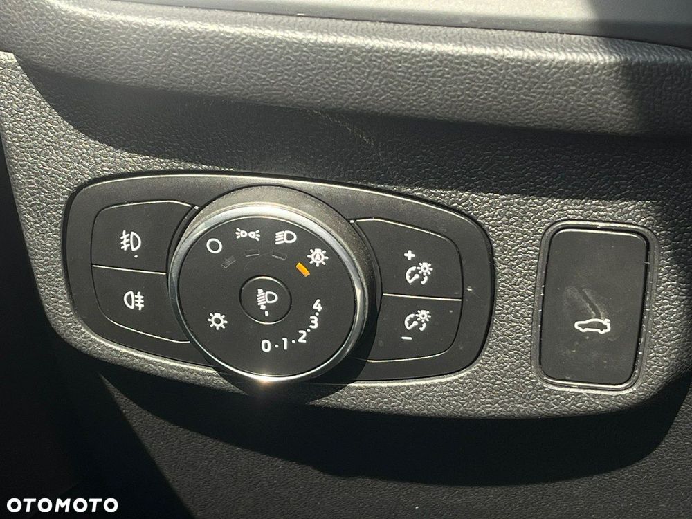 Ford Focus 1.5 EcoBlue Start-Stopp-System COOL&CONNECT - 27