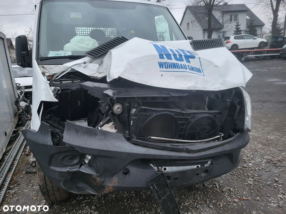 Mercedes-Benz Sprinter - 11