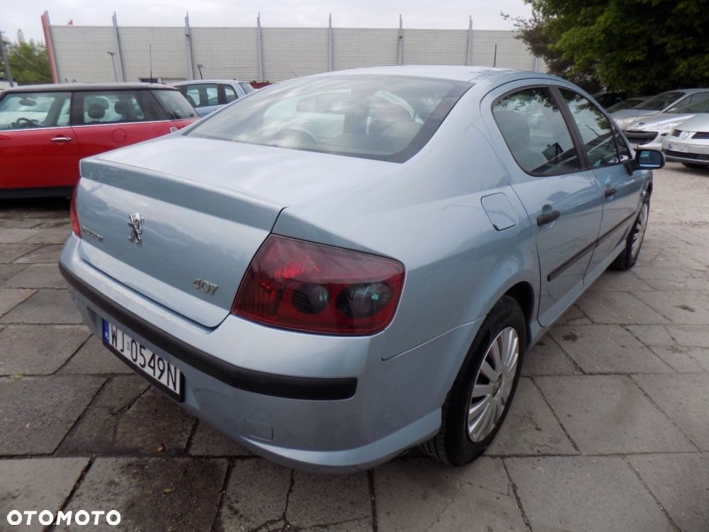 Peugeot 407 - 4