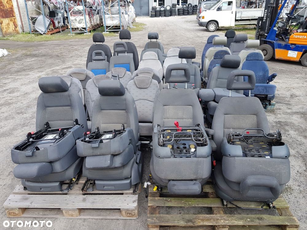 fotele samochodowe 34 sztuki - 9