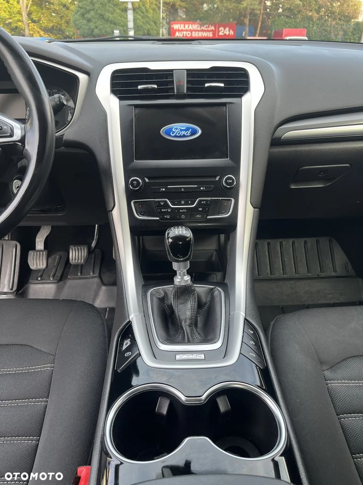 Ford Mondeo - 17
