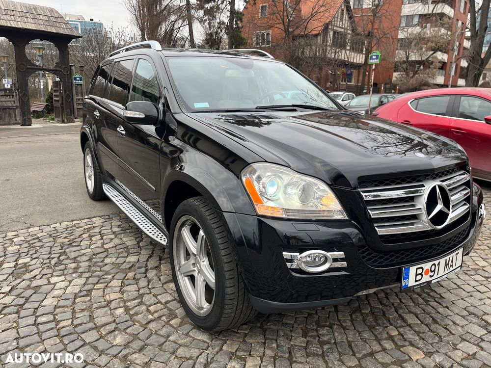 Mercedes-Benz GL 500 4-Matic Aut - 9