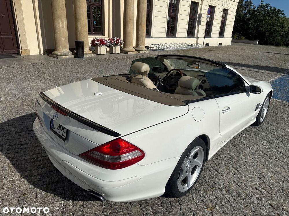 Mercedes-Benz SL - 23