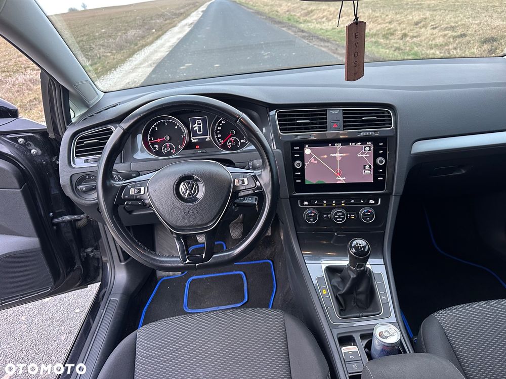 Volkswagen Golf - 7