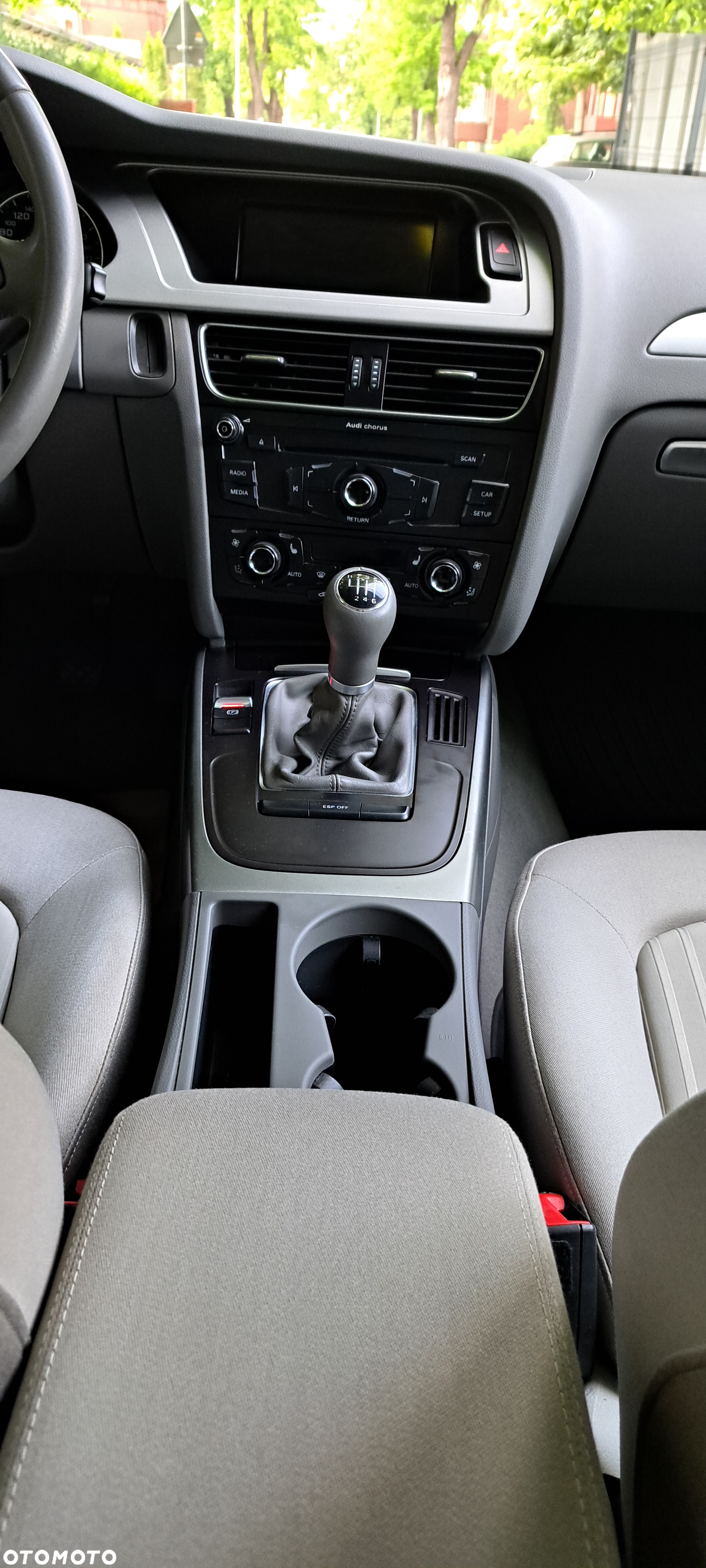 Audi A4 Avant 1.8 TFSI Ambiente - 12