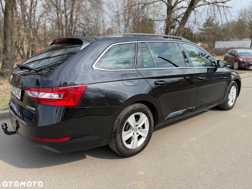 Skoda Superb 2.0 TDI Style - 7