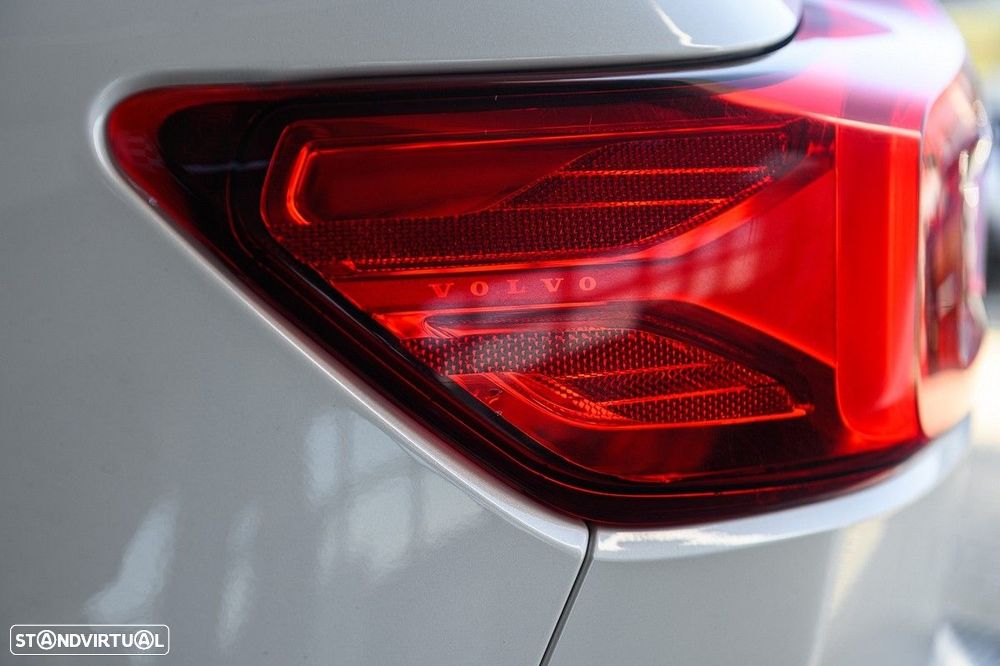 Volvo XC 40 1.5 T2 Plus Dark Auto - 15