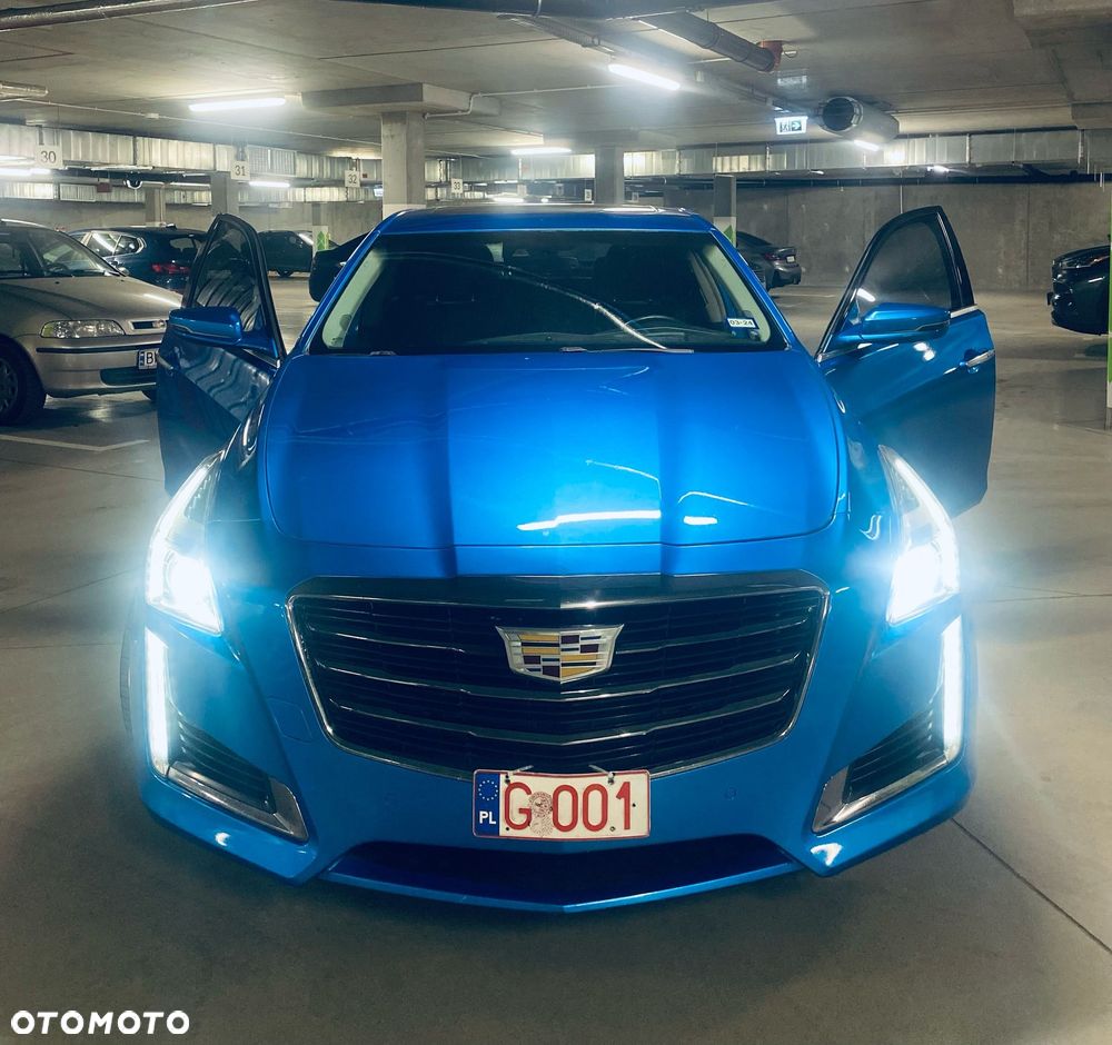 Cadillac CTS - 8