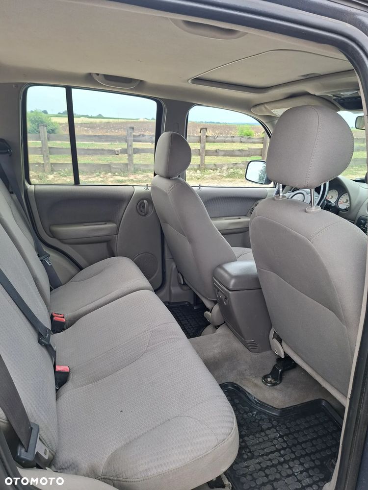 Jeep Cherokee 3.7L Limited - 13