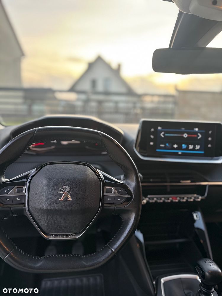 Peugeot 208 1.2 PureTech Active Pack S&S - 22