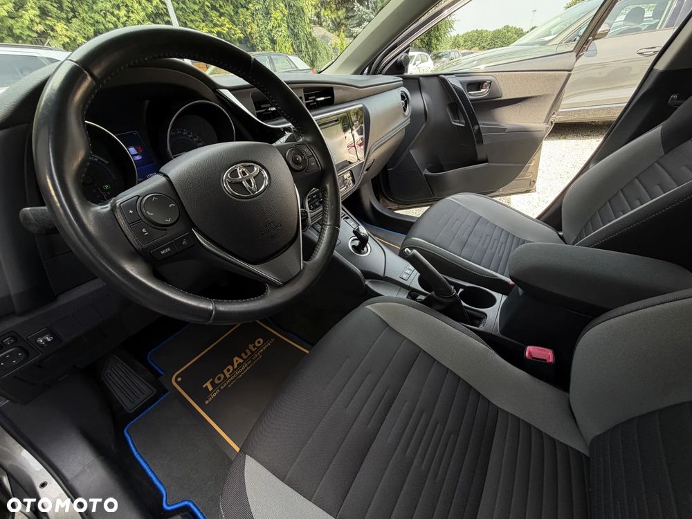 Toyota Auris - 19