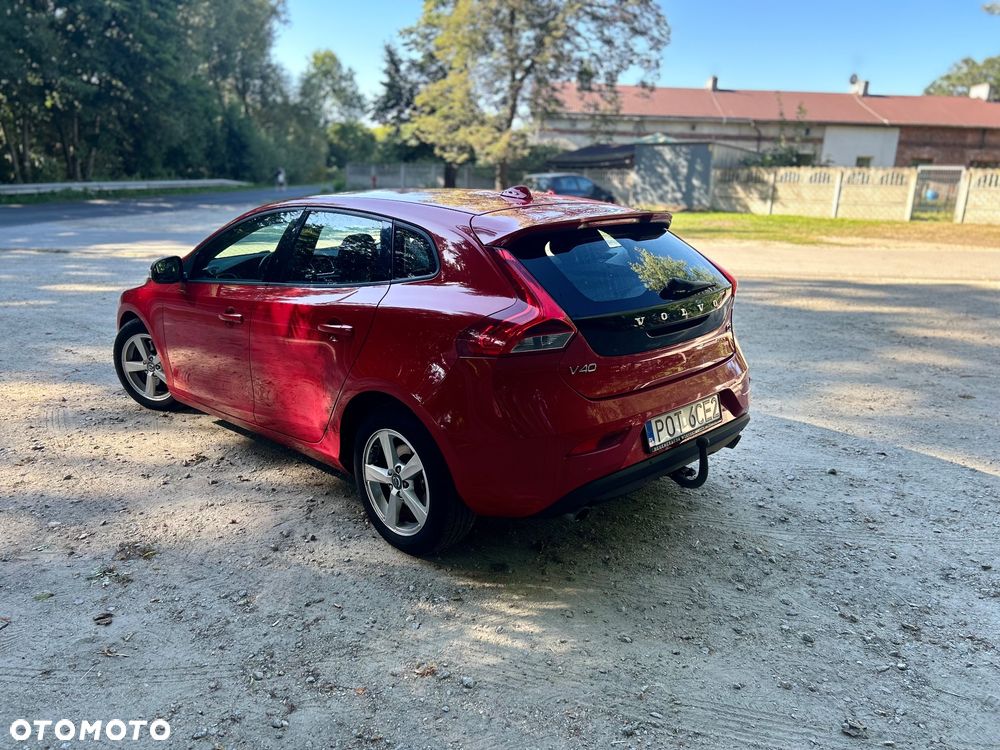 Volvo V40 D3 Summum - 3