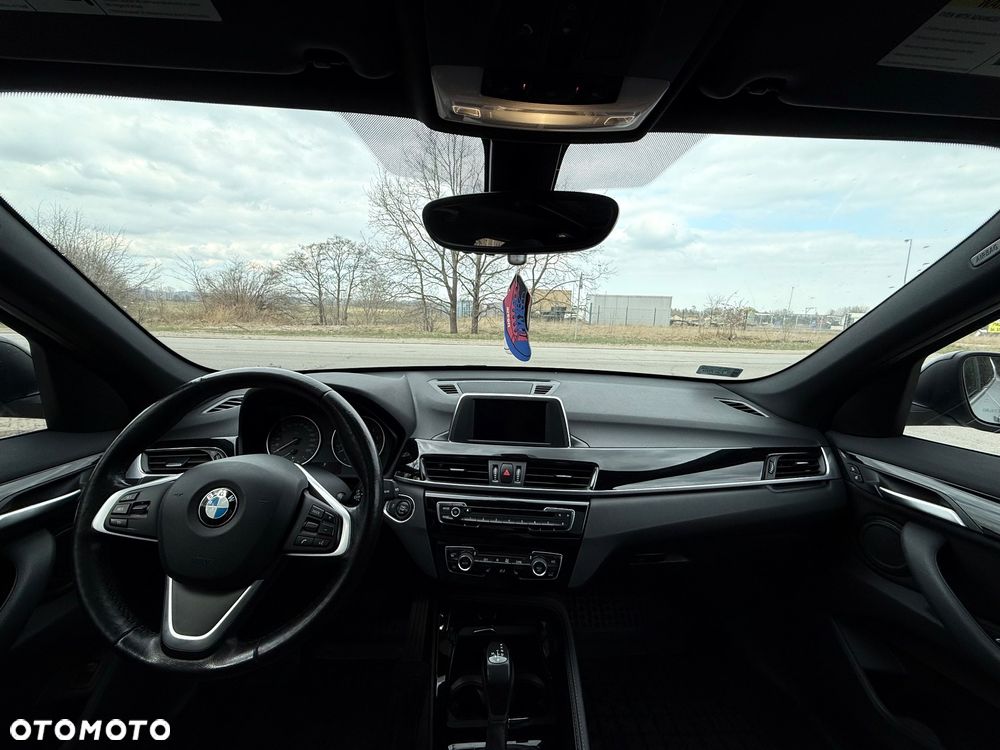 BMW X1 - 16