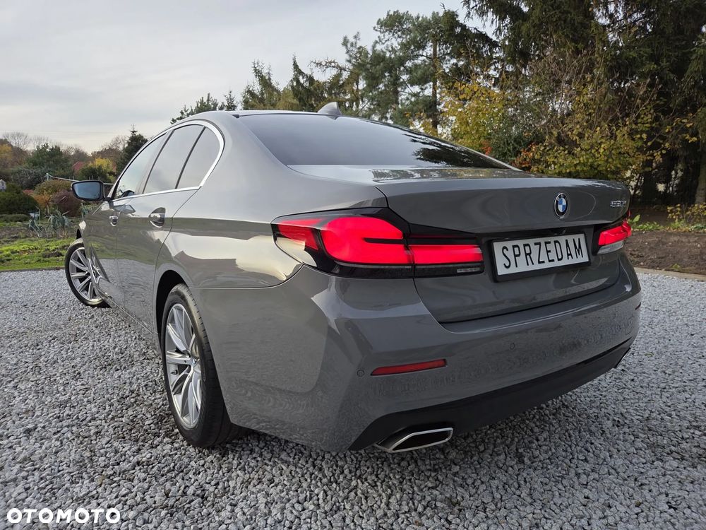 BMW Seria 5 520d Efficient Dynamics Sport Line sport - 30