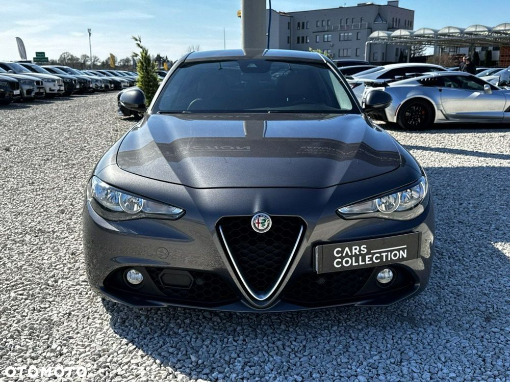 Alfa Romeo Giulia 2.2 D Turbo - 9