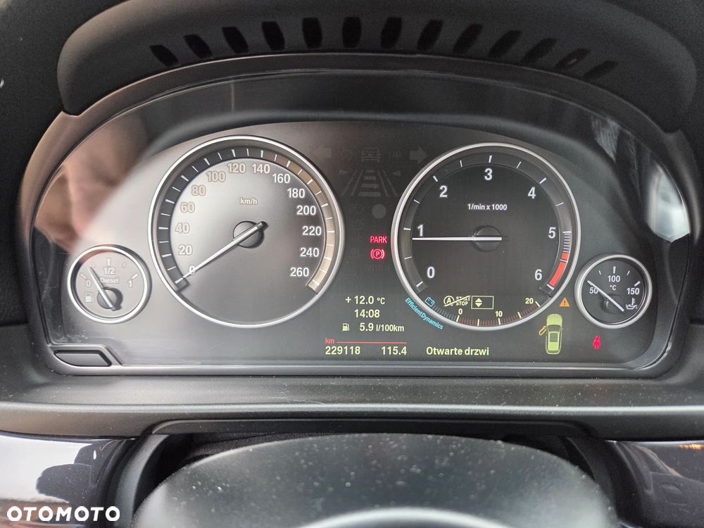 BMW Seria 5 520d - 14