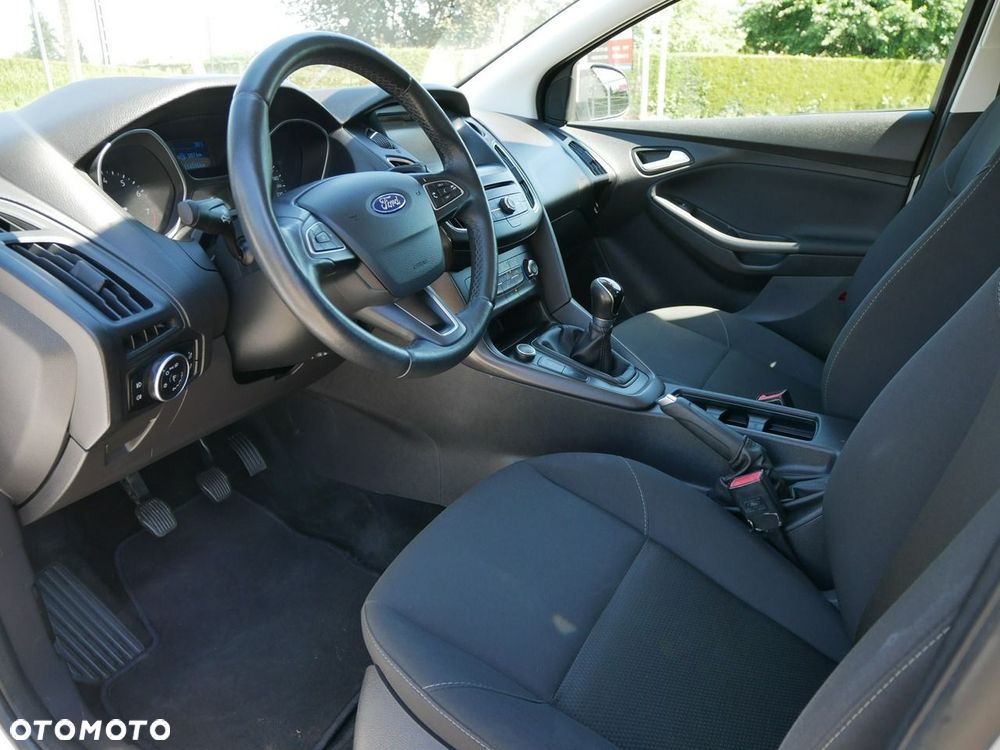 Ford Focus 1.0 EcoBoost Start-Stopp-System COOL&CONNECT - 4