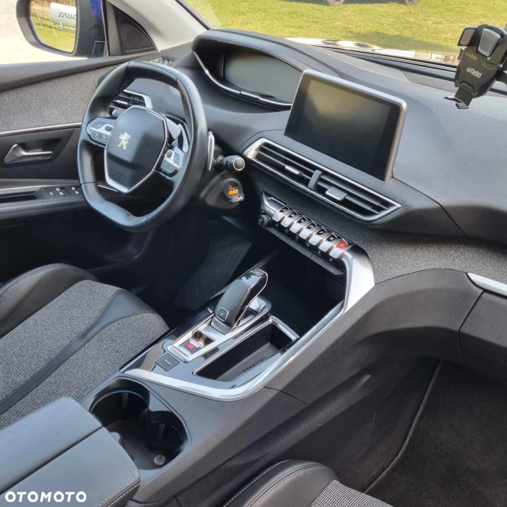 Peugeot 3008 - 13