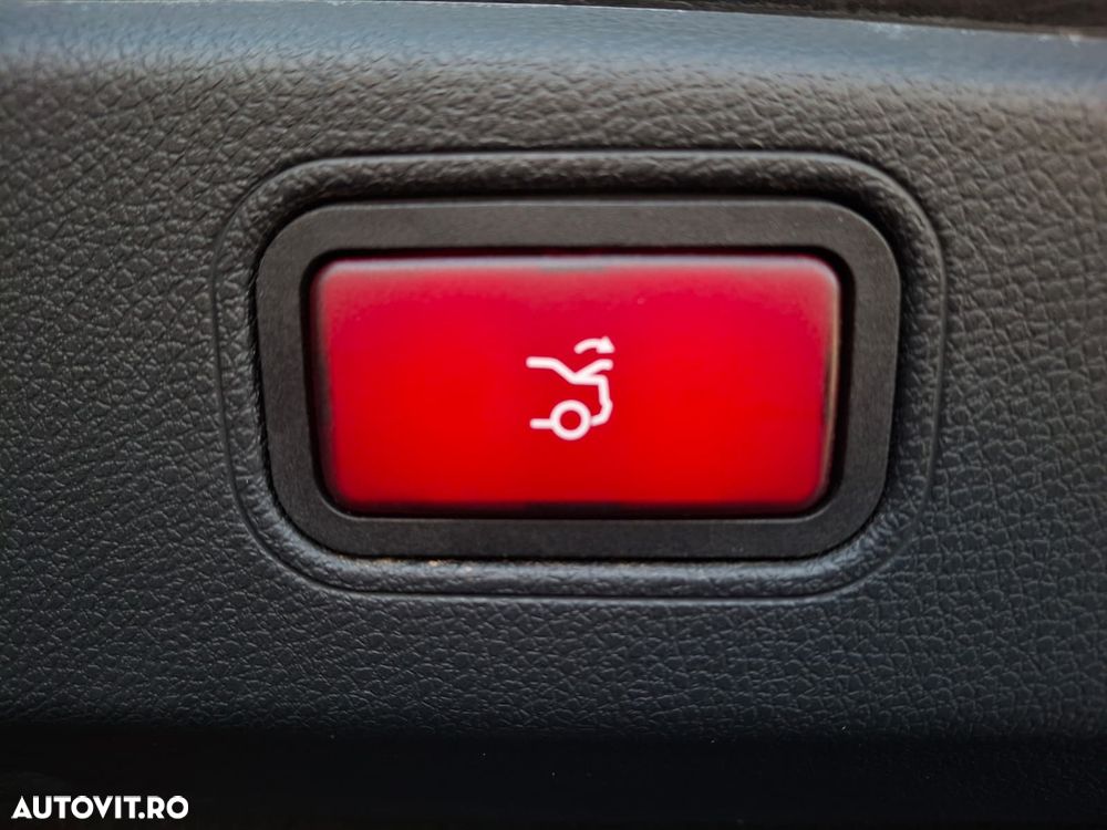 Mercedes-Benz CLS 350 d 4MATIC Aut - 22