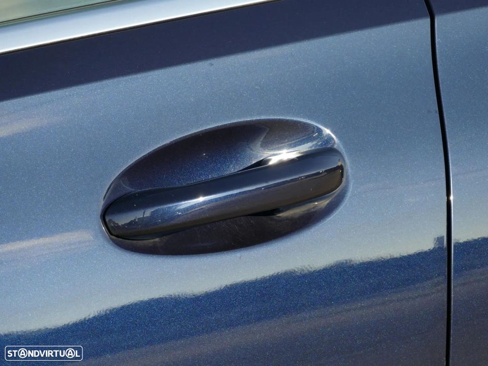Mercedes-Benz C 300 e Avantgarde - 11