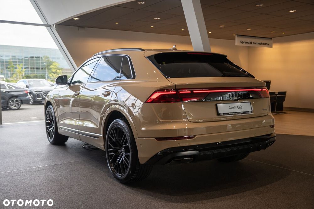 Audi Q8 - 4