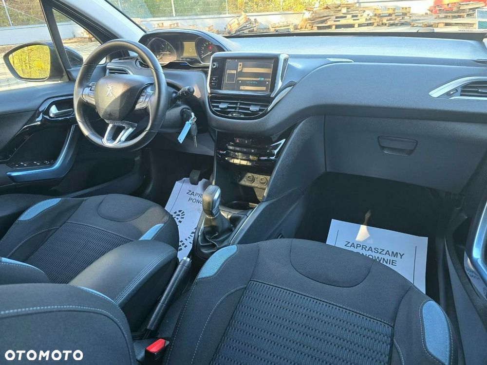 Peugeot 208 2013