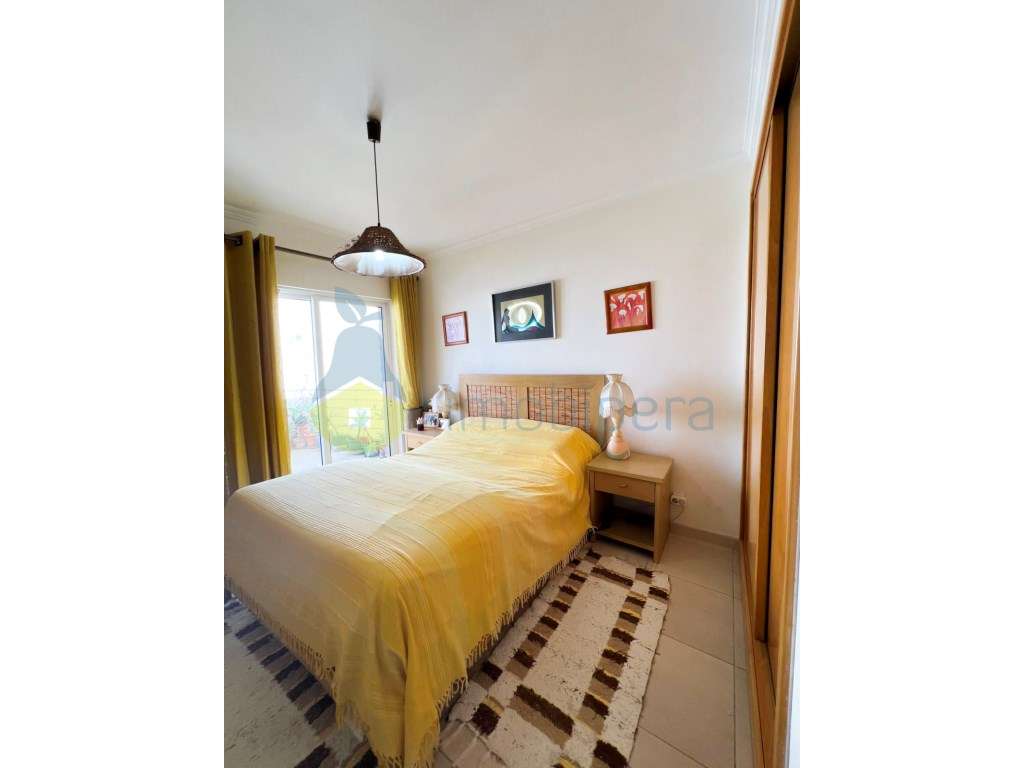 Apartamento T2 de luxo na Praia da Rocha com garagem. - Grande imagem: 2/14