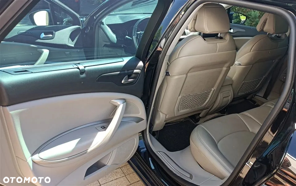 Citroën C5 3.0 HDi V6 Exclusive - 18