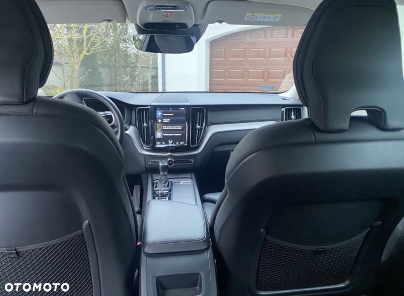 Volvo XC 60 D5 SCR AWD Inscription - 10