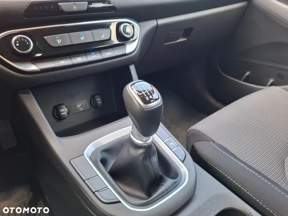 Hyundai i30 - 18