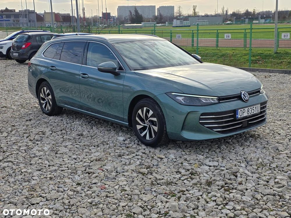 Volkswagen Passat 2.0 TDI SCR Business DSG - 2