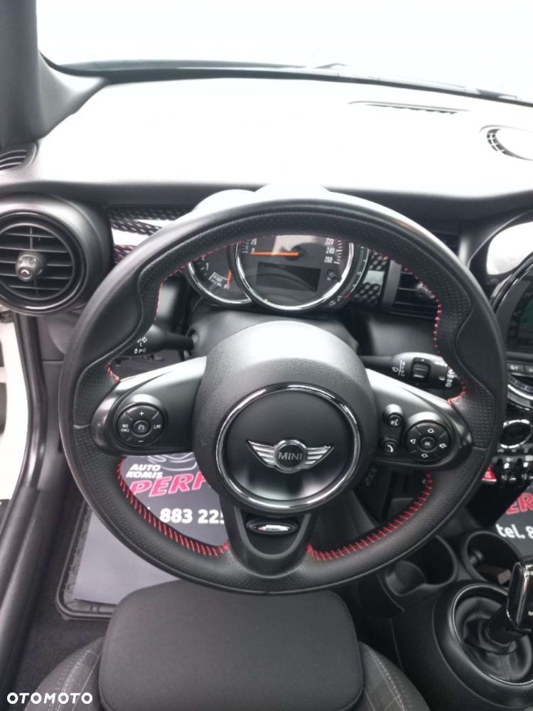 MINI John Cooper Works - 14