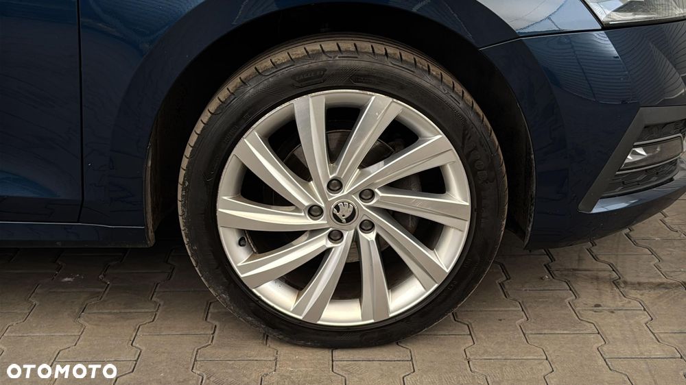 Skoda Octavia 2.0 TDI Style DSG - 16