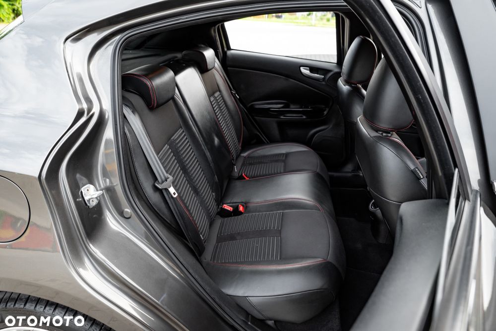 Alfa Romeo Giulietta 1.4 TB MultiAir Distinctive - 21