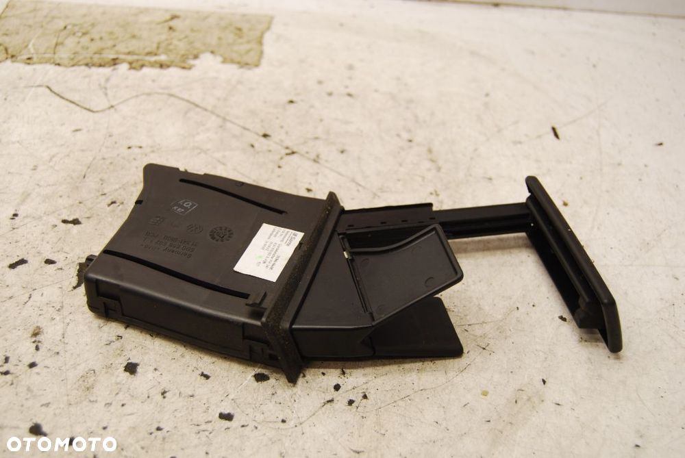UCHWYT NA KUBEK 6Q0858602E VW POLO IV 01-09 - 2