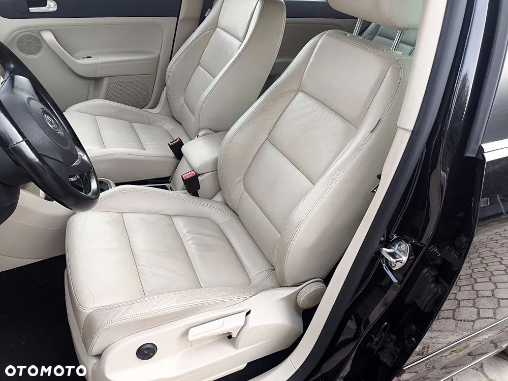 Volkswagen Golf Plus 1.4 TSI DSG Highline - 18