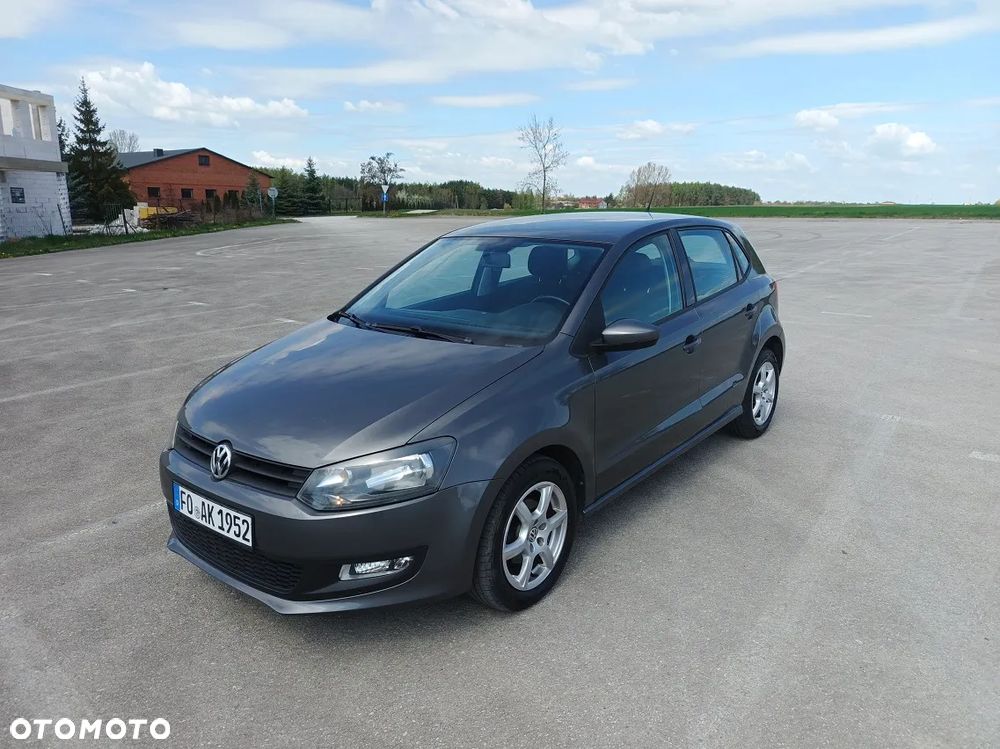 Volkswagen Polo 1.4 16V Comfortline - 2